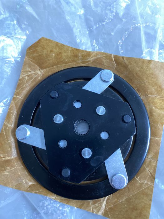 Шкив компрессора кондиционера