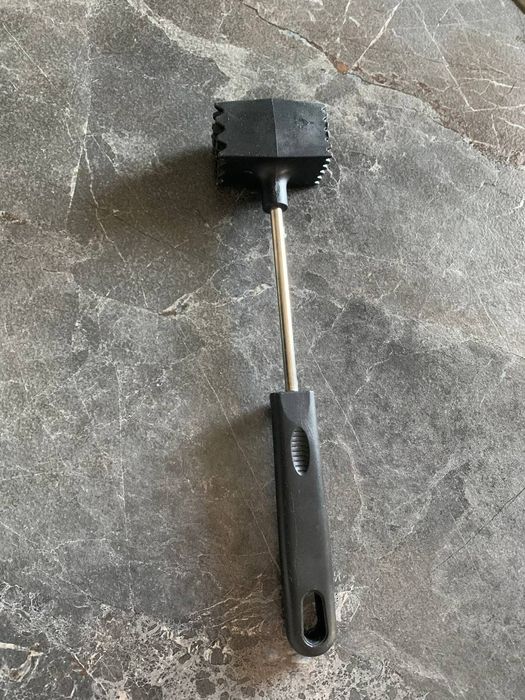 продам молоток для отбивания мяса