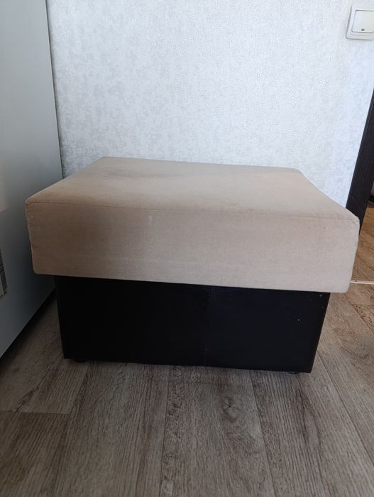 Продаётся диван и пуфик