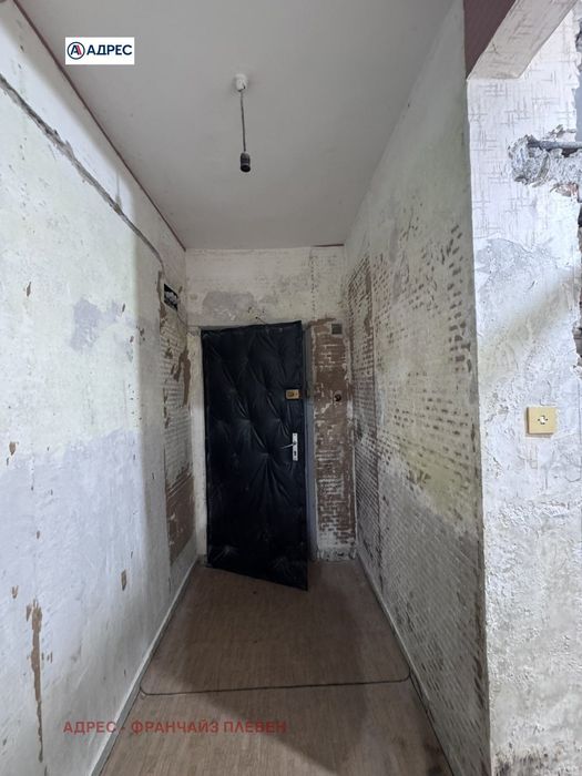 Продава се Двустаен апартамент в с. Ясен, Област Плевен - 68 кв.м за 375 €/кв.м - Снимка #7