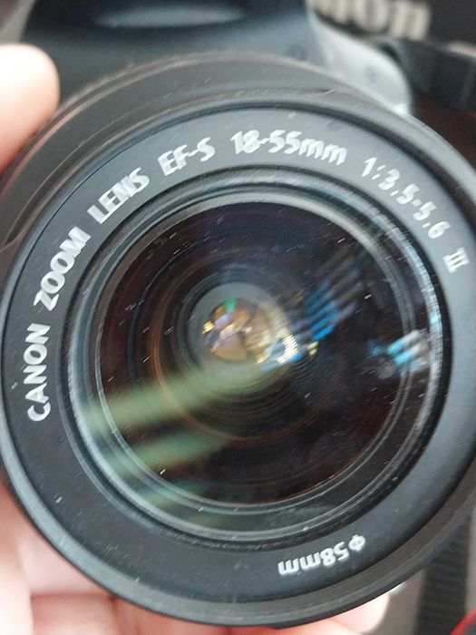 Предлагам тяло на Canon 600D