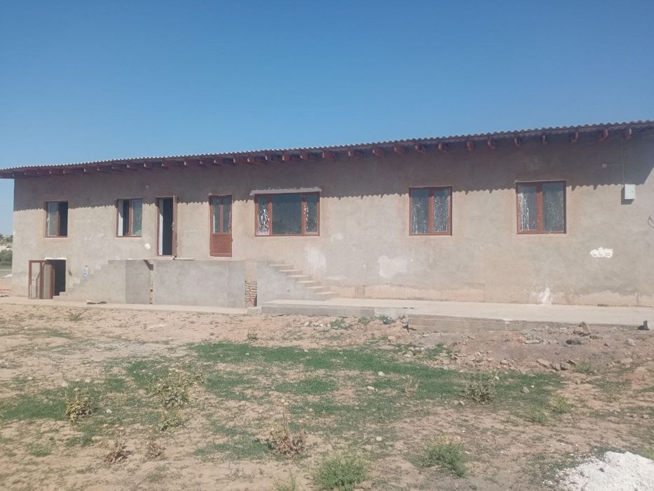 Uy sotiladi, Moykasi
Shurchi tumani 
Joyilma mahallasini yulni ustida.