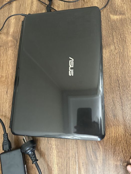 Продам ноутбук ASUS K501 (черный)