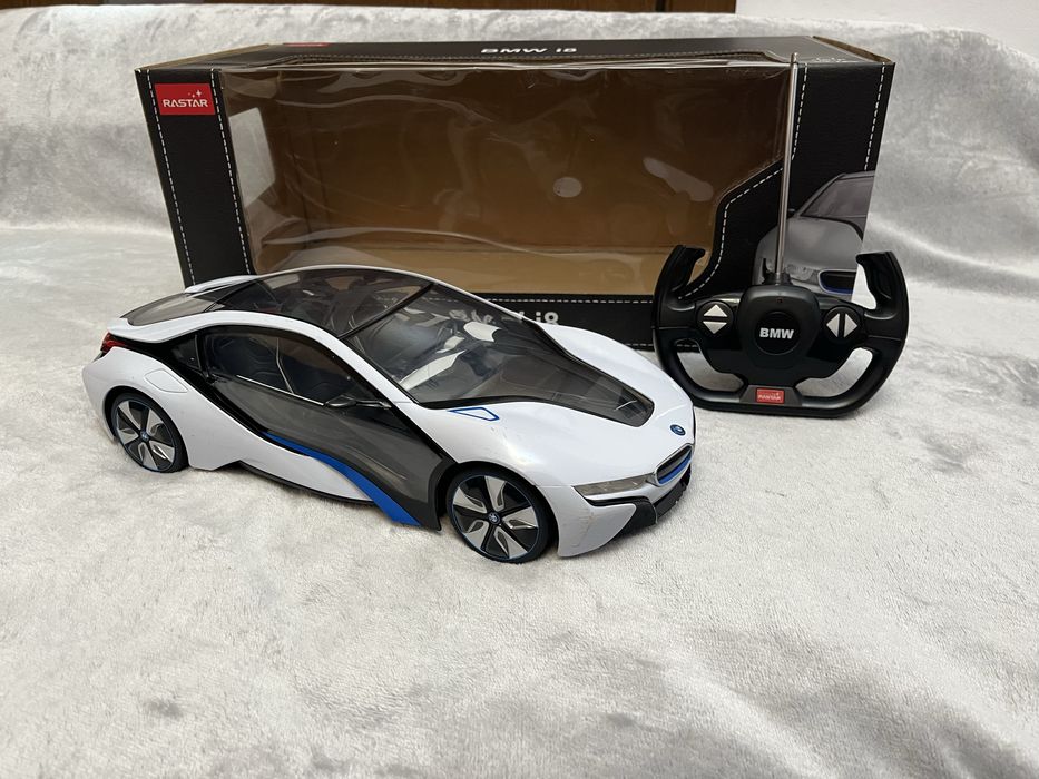 bmw i8 cu telecomanda