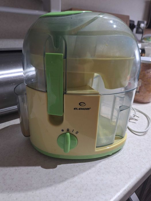 Сокоистисквачка ELEKOM