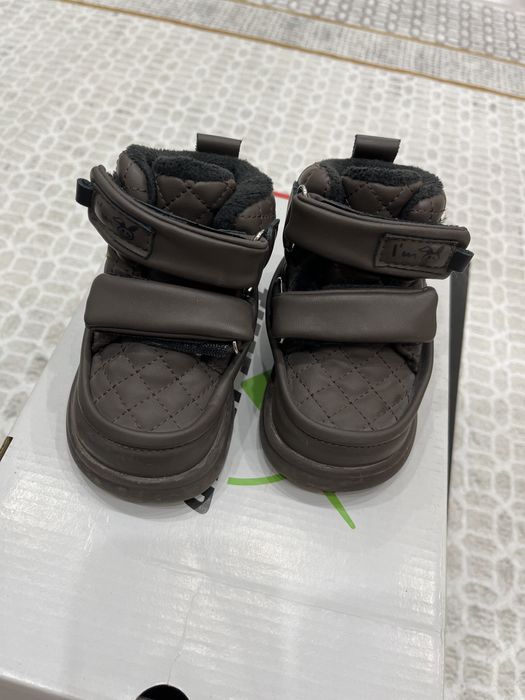 Продаются сапожки детские