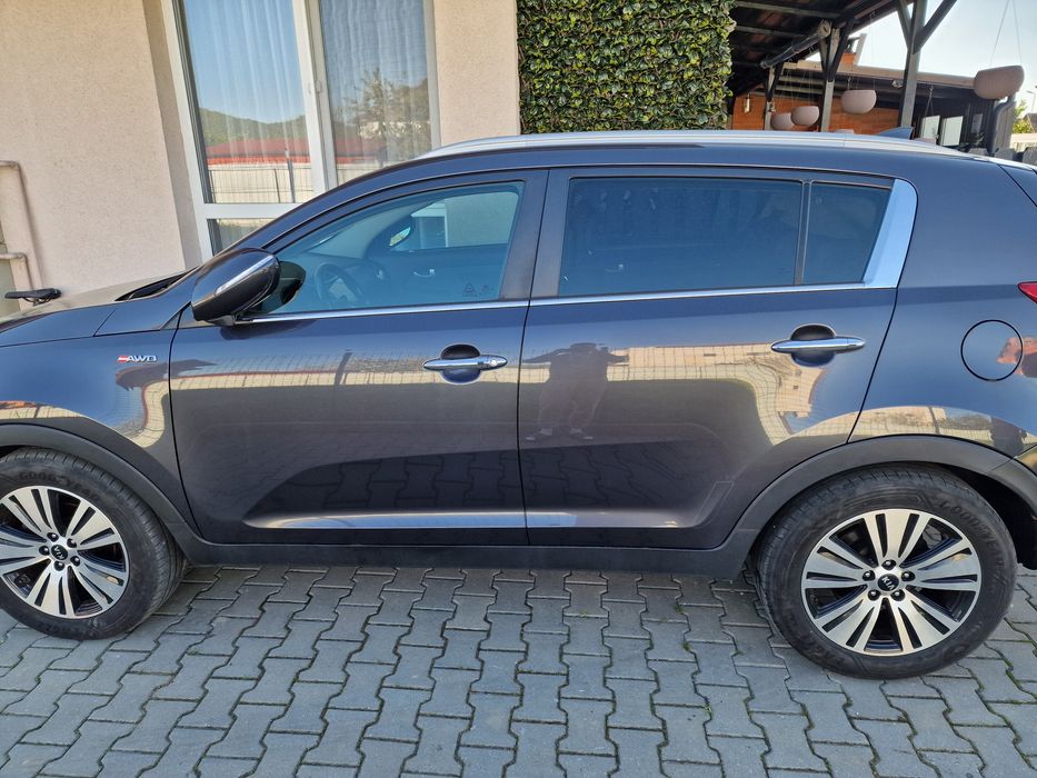 KIA Sportage 2014 — imagine 2