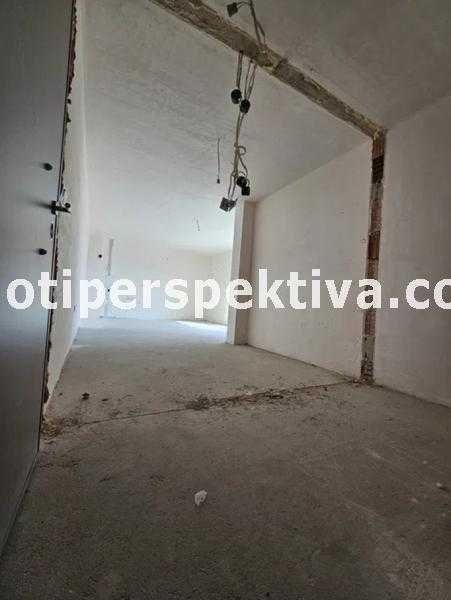 реф.16923 Огромен едностаен с акт 16 до новия маг. Лидъл