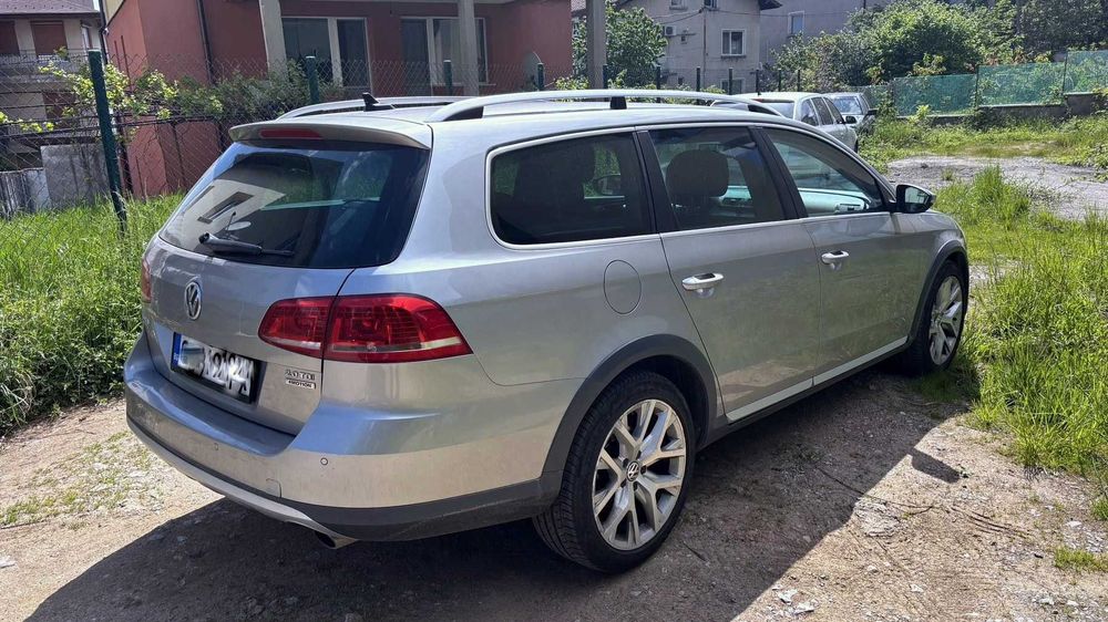 Volkswagen Passat Alltrack, 2.0 TDI, 4x4 – 2012 г. – Отлично състояние