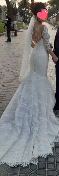 Это платье ищет свою принцессу (и ему надоело висеть в шкафу)