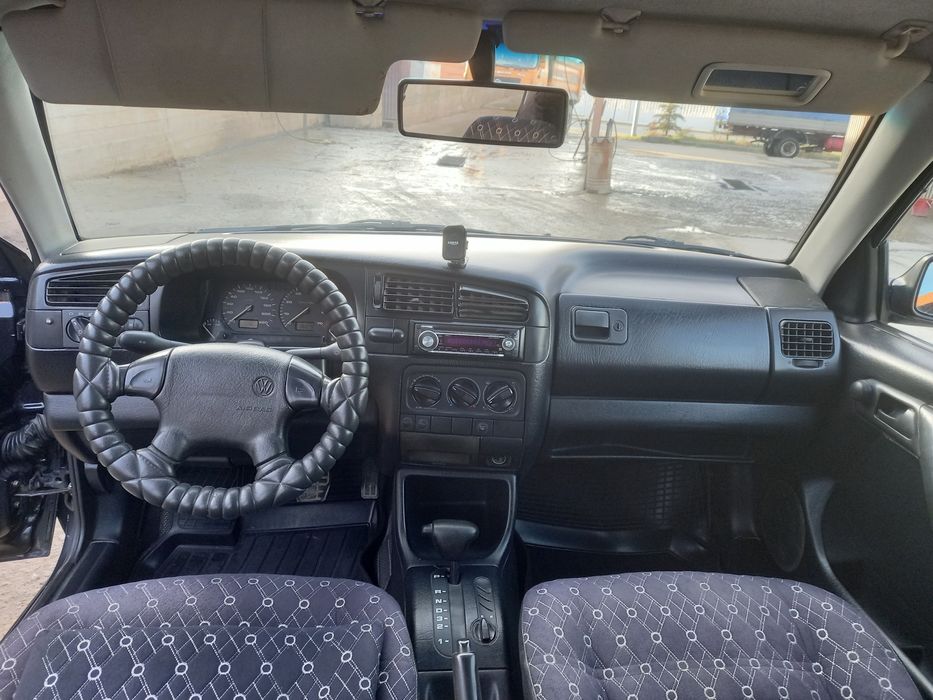 Фолгсваген Гольф 3