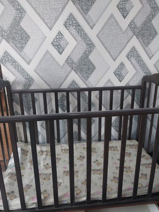 Детская кроватка в отл.сост