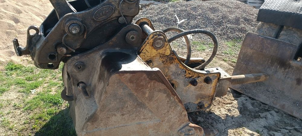 Услуги экскаватора