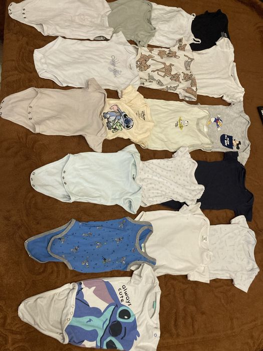 Bodyuri maneca scurta bebe 2-4 luni