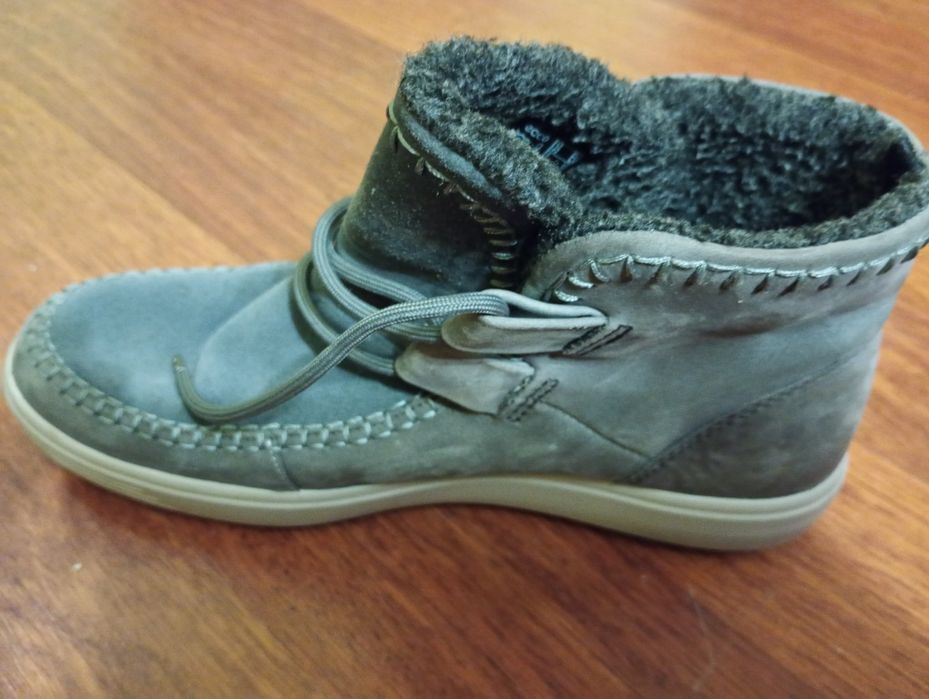 Ghete din piele, cu blana ECCO, marimea 39