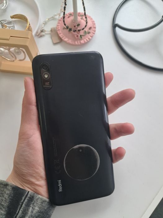 Продам телефон Redmi 9a