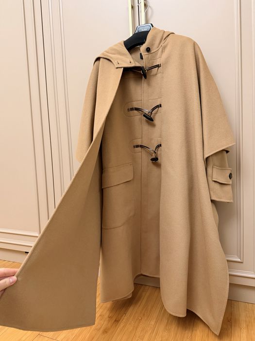 Пальто weeknd max mara