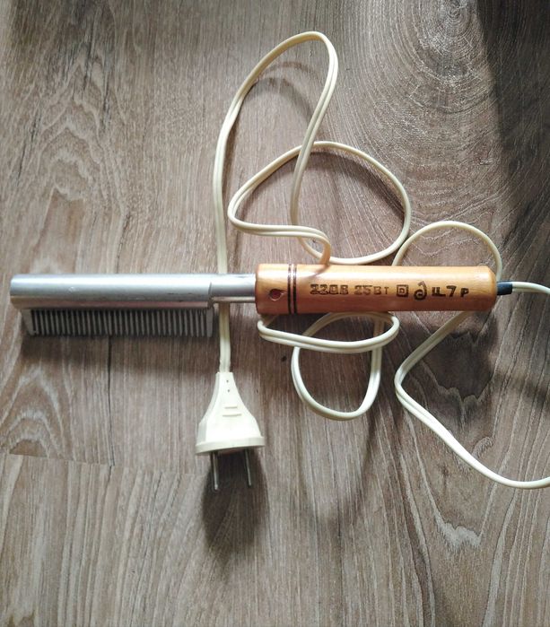 Плойка Электрощипцы Завиток и электрорасческа СССР