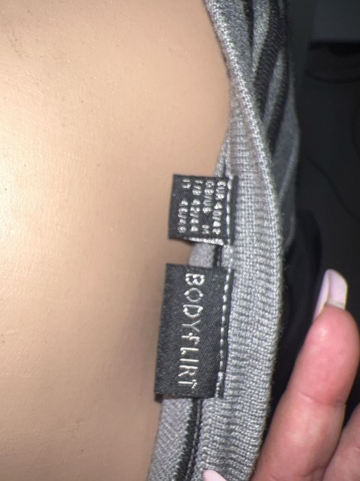 rochie nouă tricotată