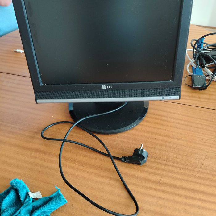 Монитор LgFlatron