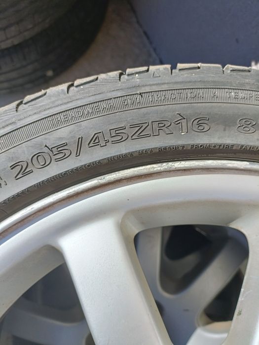 Jante 16 Peugeot cu anvelope