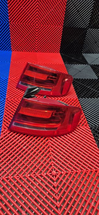 Tripla/stop stanga audi A4 B8 2.0tdi 2010