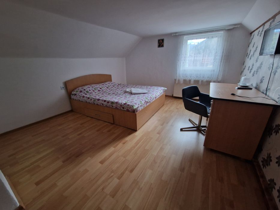 Cazare Moieciu de Sus