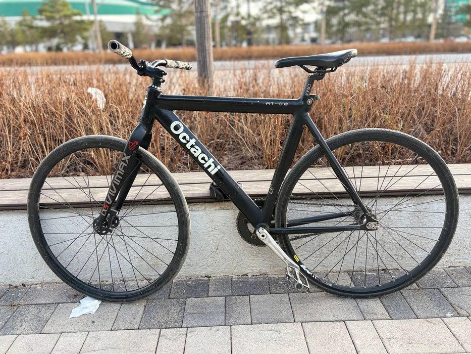 Продам октачи at 02 велик