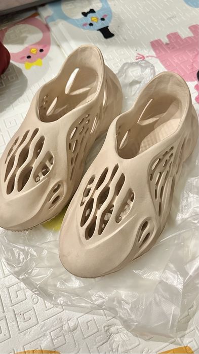 Обувь унисекс Адидас