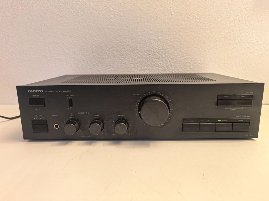 Amplificator Onkyo A 8220 statie se emite factura