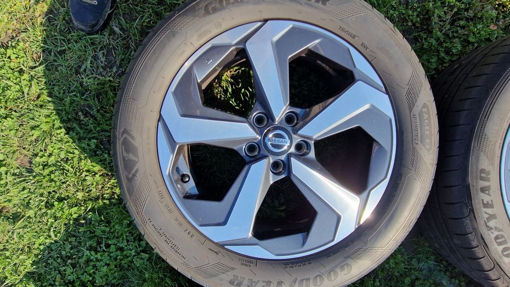 Roți vară Nissan Qashquai jante Al  R18,  X-Trail  Murano  235 55 18