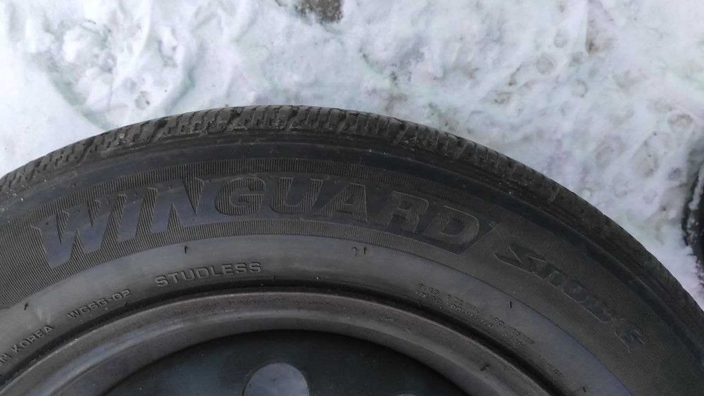 Продам зимние шины липучка 195/60/R15 с дисками 4 шт