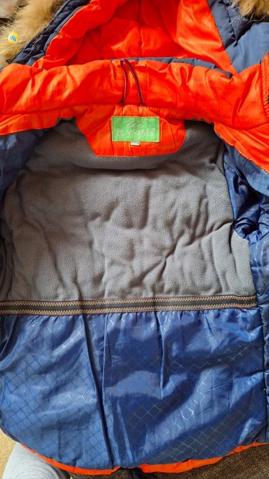 Зимняя куртка  на мальчика