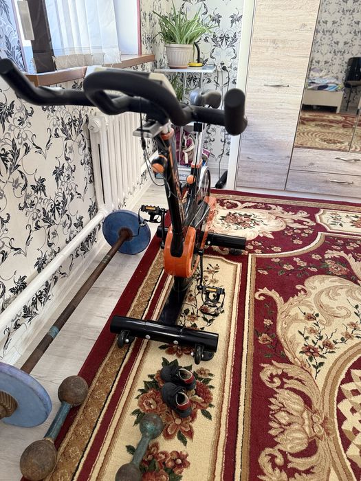 Әдемі кілем сатылады