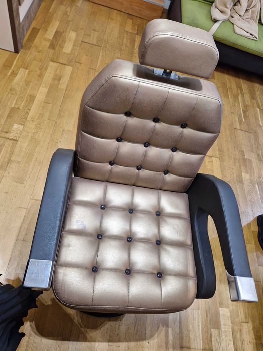 2 scaune profesionale barber/ frizer