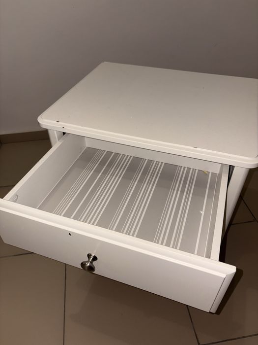Прикроватная тумба IKEA