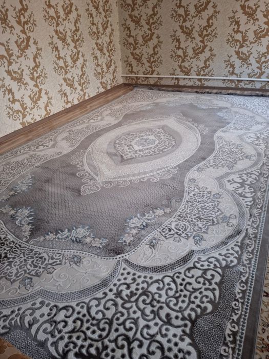 Ковер с красивыми узорами