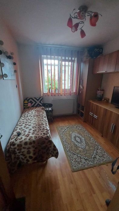Apartament tip X in localitatea Alesd