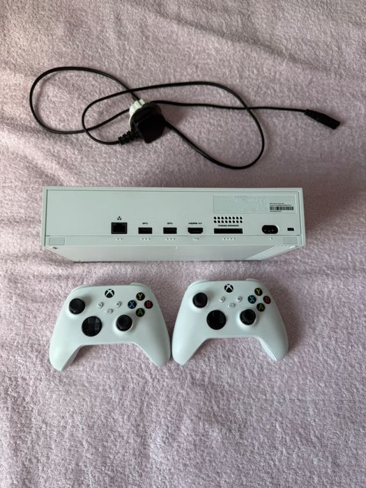 Продаю Xbox series s 512gb