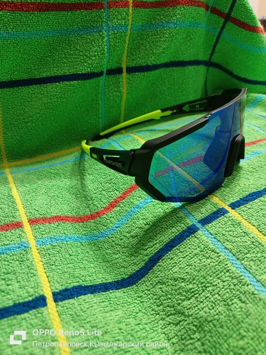 Продам очки для велоспорта