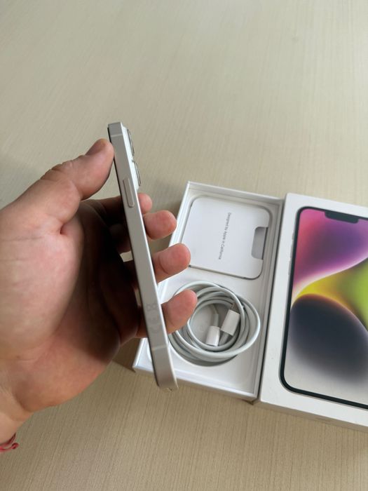 iPhone 14 128gb White - като нов