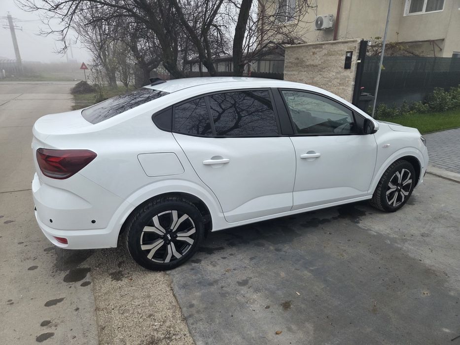 Logan 2024 automat 76.000 km