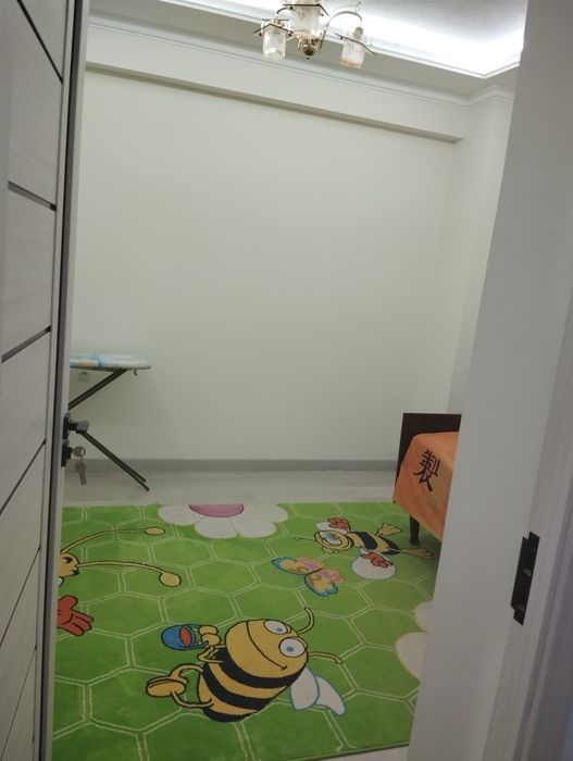 Сдаётся двух комнатная квартира