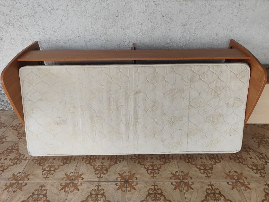 Продаются кровати