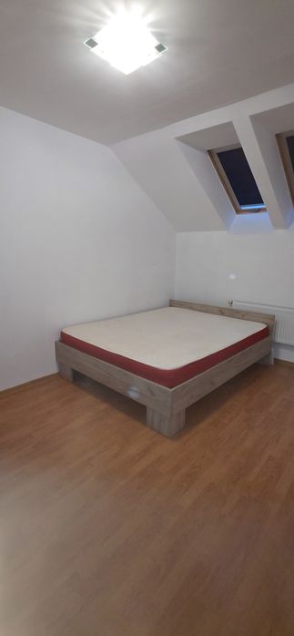 Apartament de inchiriat