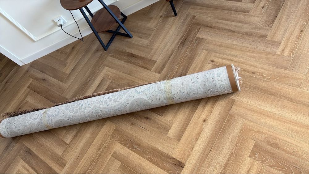 Продам ковер для комнаты