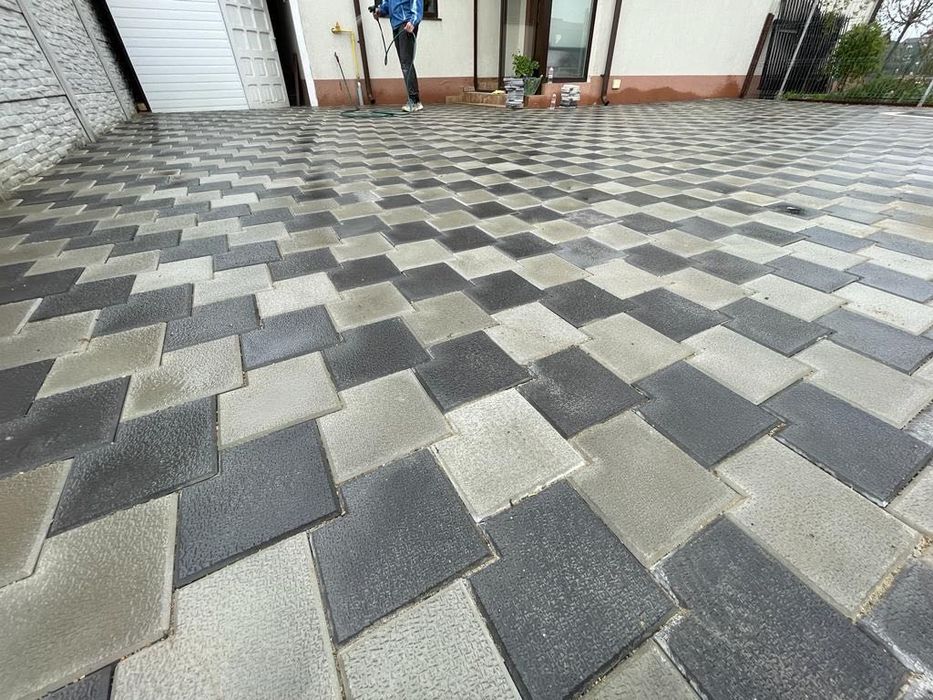 Pavele și Pavaje Ilfov - Transport și Montaj pentru Curte