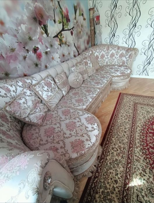 Продам гостевой диван