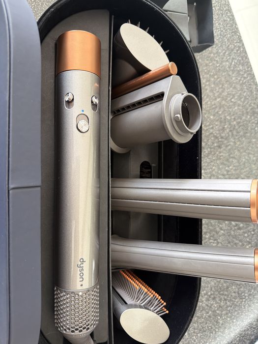 Маша за коса Dyson