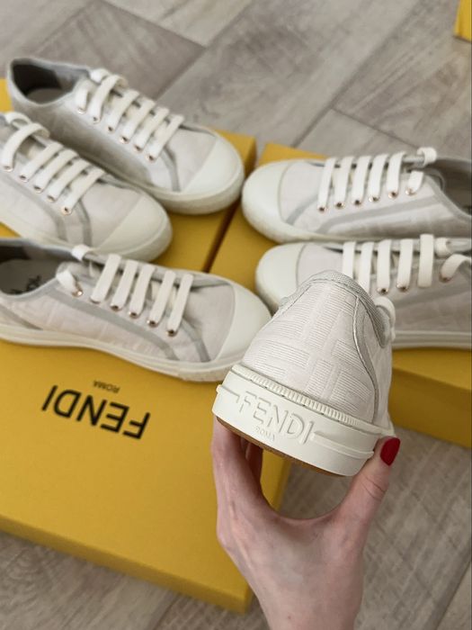 Кеды Fendi , удобные легкие
